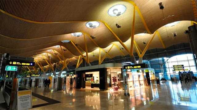 España exigirá PCR a todos los turistas de países de riesgo. (Foto:  Aeropuerto Madrid-Barajas/@aeropuertoMAD)