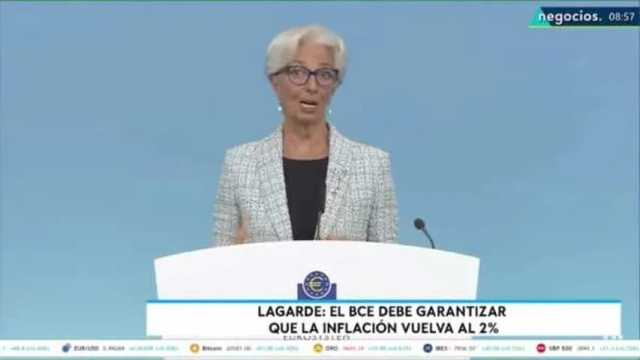 Lagarde insiste en que el BCE subirá los tipos hasta llegar al objetivo del 2 de inflación. (Foto: YouTube)